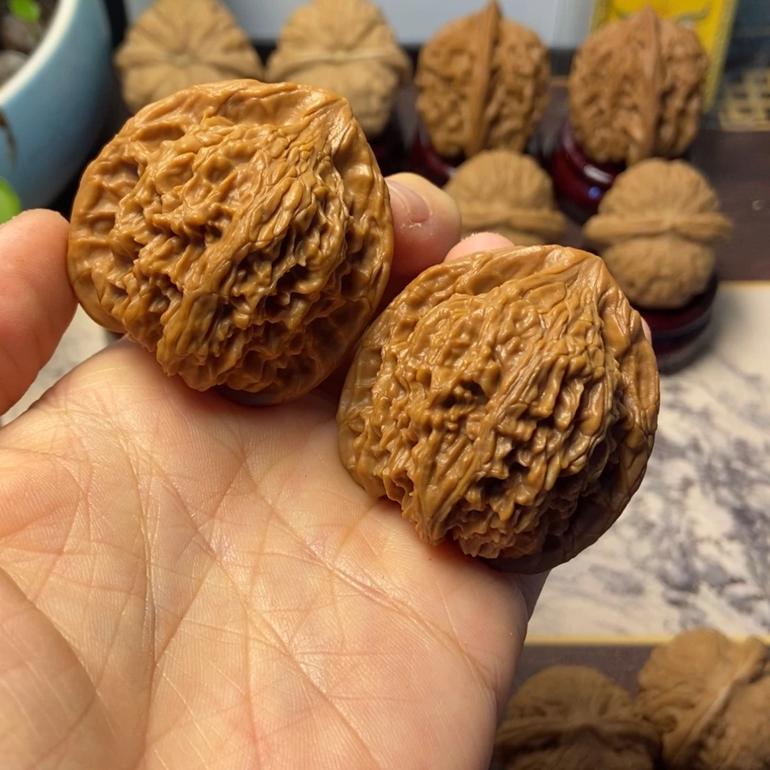 把件文玩核桃全品红狮子43