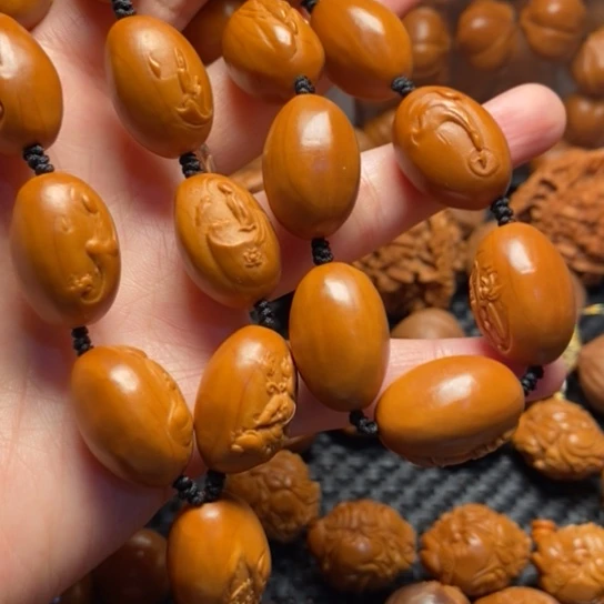 橄榄核吊坠悟*者无相佛手持