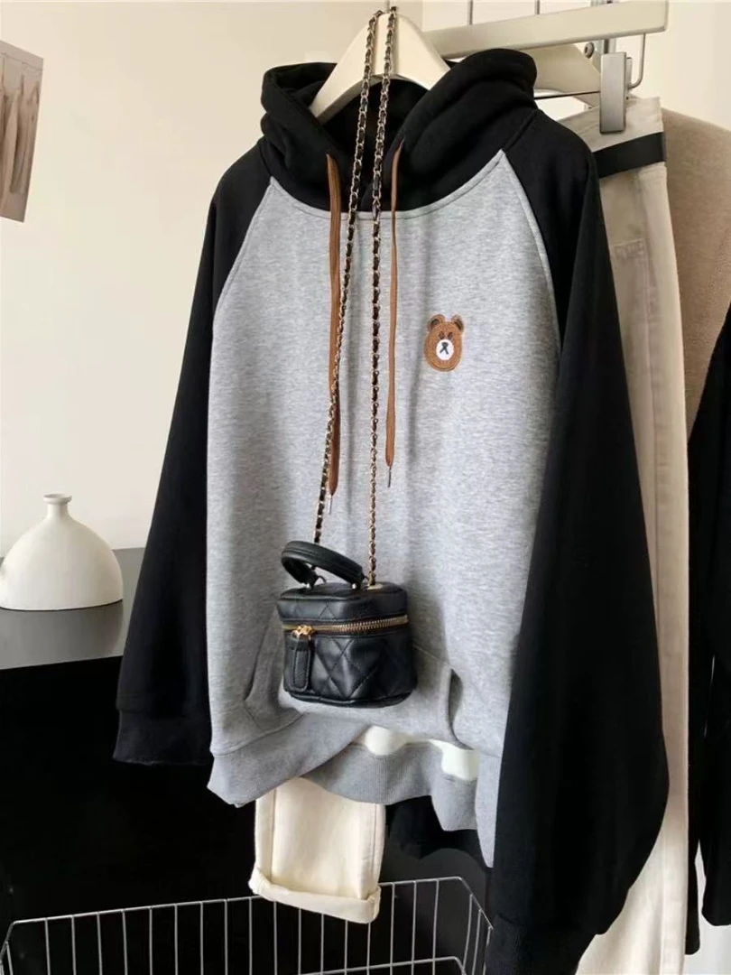 （更衣铺专属）2301小熊拼色卫衣