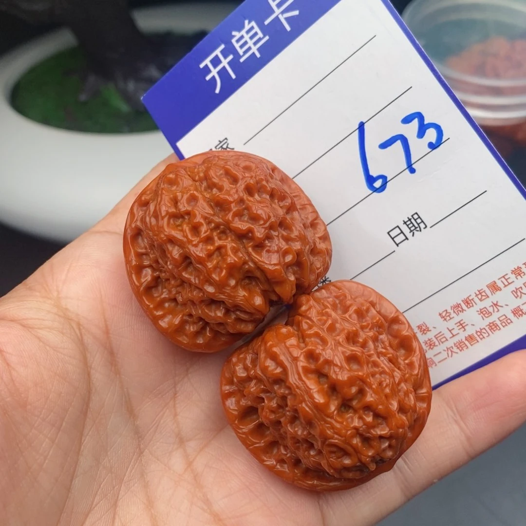 文玩核桃把件38血麒麟673