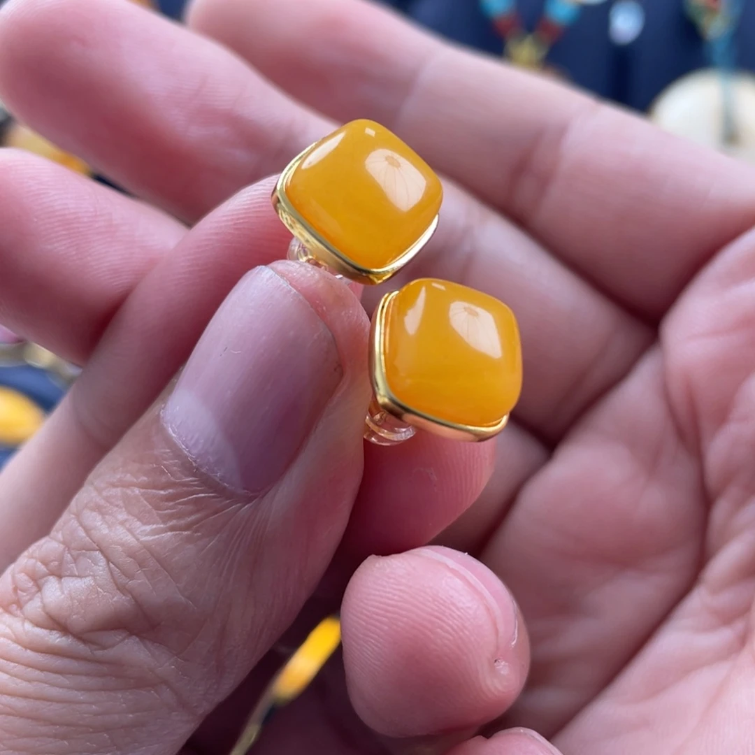 蜜蜡耳饰银S925镀金镶嵌