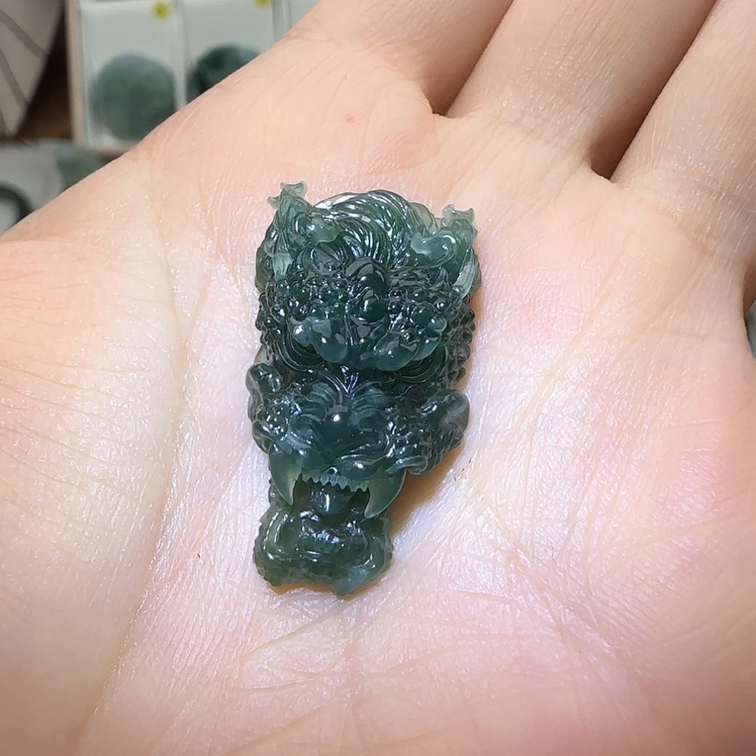 定制翡翠未镶嵌*️*大威天龙翡翠多少
