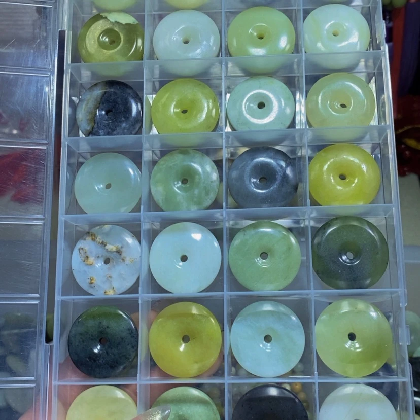 【闪购商品】蛇纹石玉其他未镶嵌84