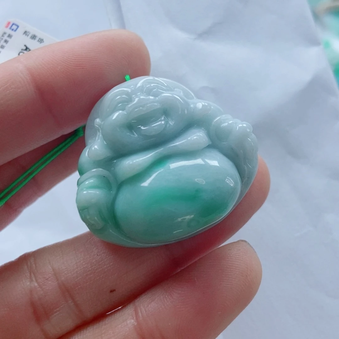 翡翠颈饰未镶嵌熊*天然