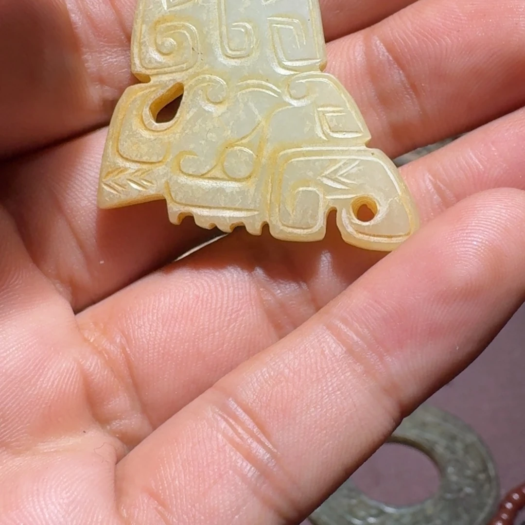 和田玉（糖玉）未镶嵌颈饰暴*