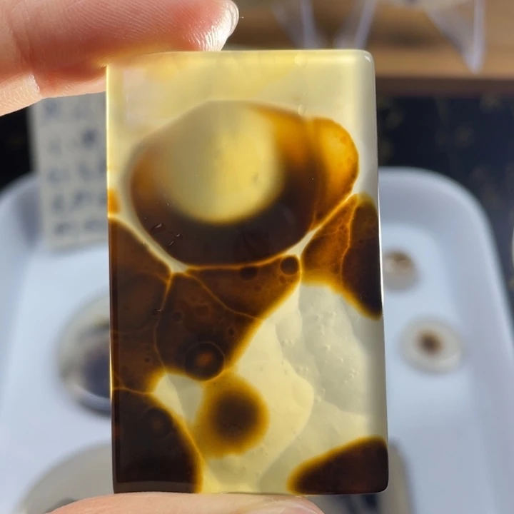 玛瑙/玉髓未镶嵌牌子