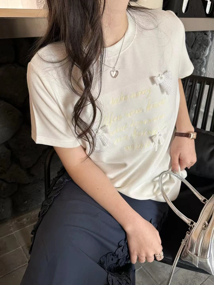 091【夏季新款】韩系立体蝴蝶结百搭圆领短袖（9807）