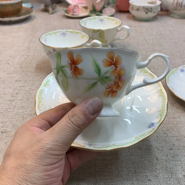 金瓷阁家的美丽瓷器