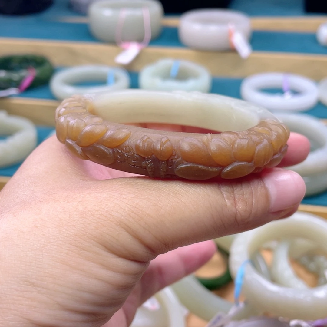 和田玉手镯未镶嵌63