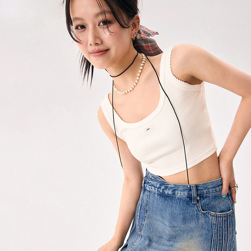 C011【金拐子专属】CHUU字母蕾丝标气质韩系修身背心吊带-F