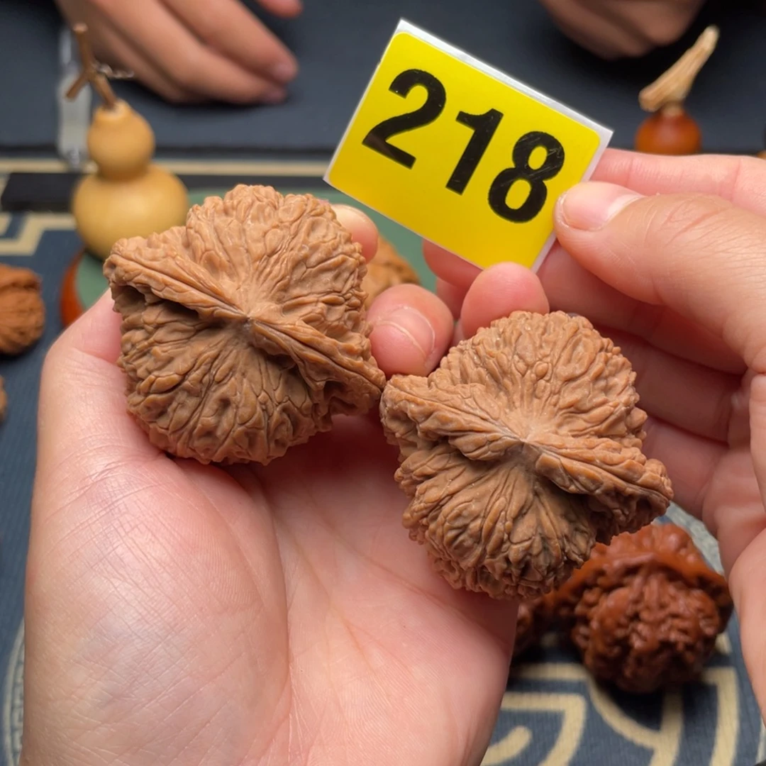 把件文玩核桃50.5全品粗筋南疆石218号