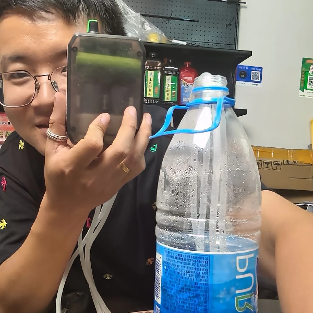 ****了增氧泵一个4个头的