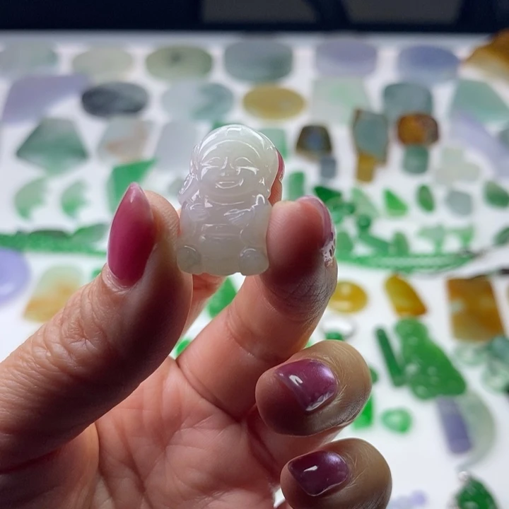 翡翠未镶嵌挂件天然翡翠