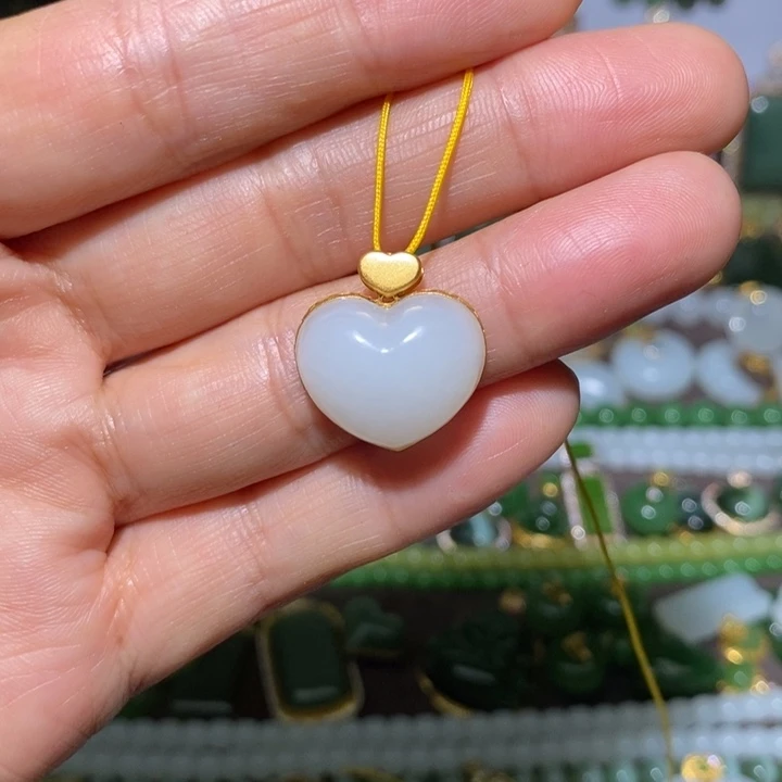 和田玉（白玉）18K金镶嵌颈饰