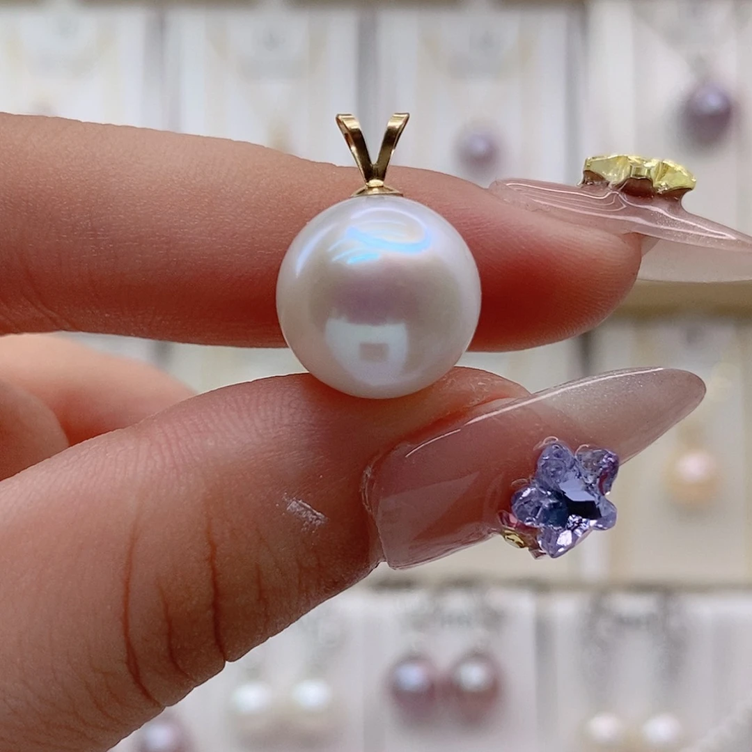 淡水珍珠18K金镶嵌颈饰小*美