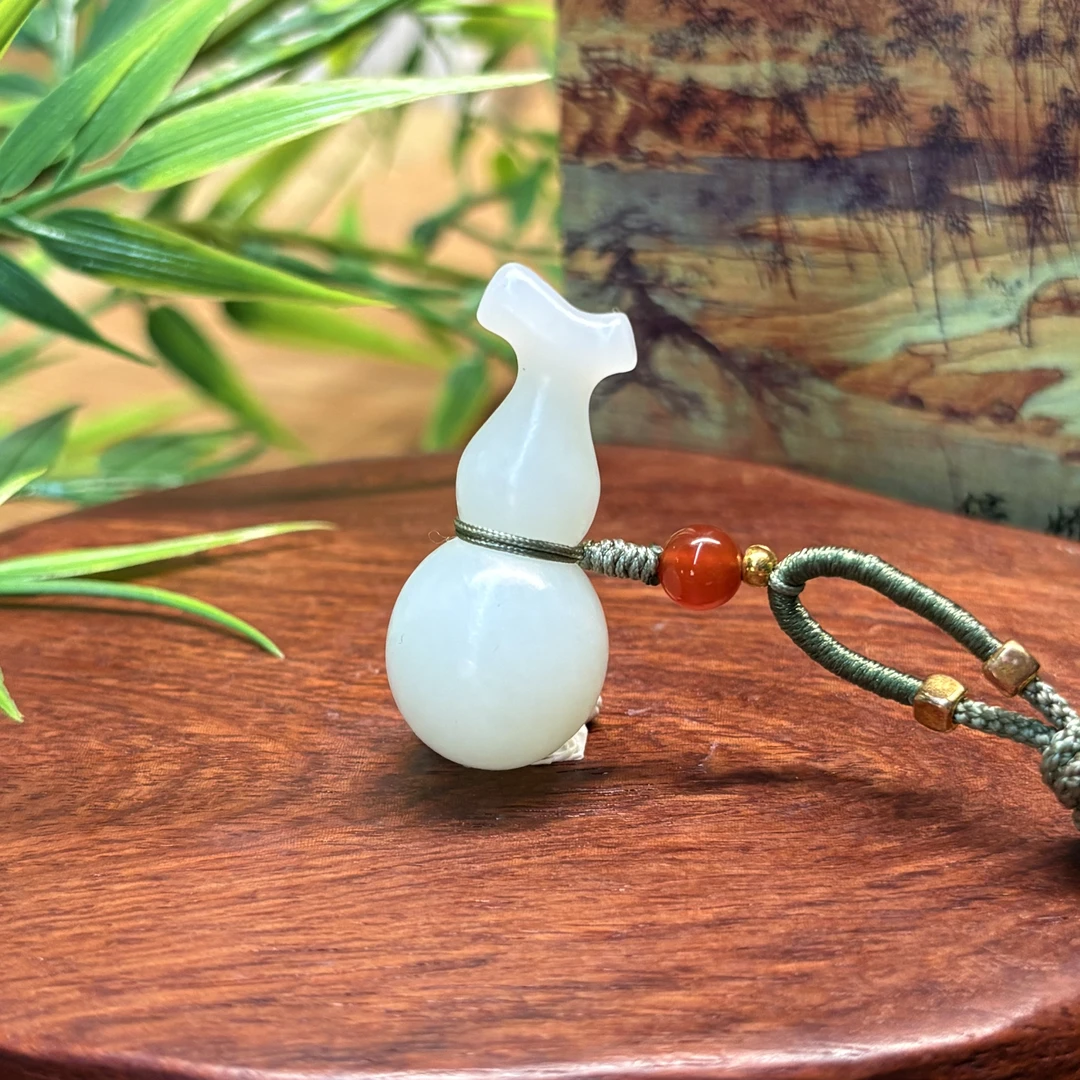 705130#和田玉立体葫芦吊坠、福禄精致简约大气顺丰包邮