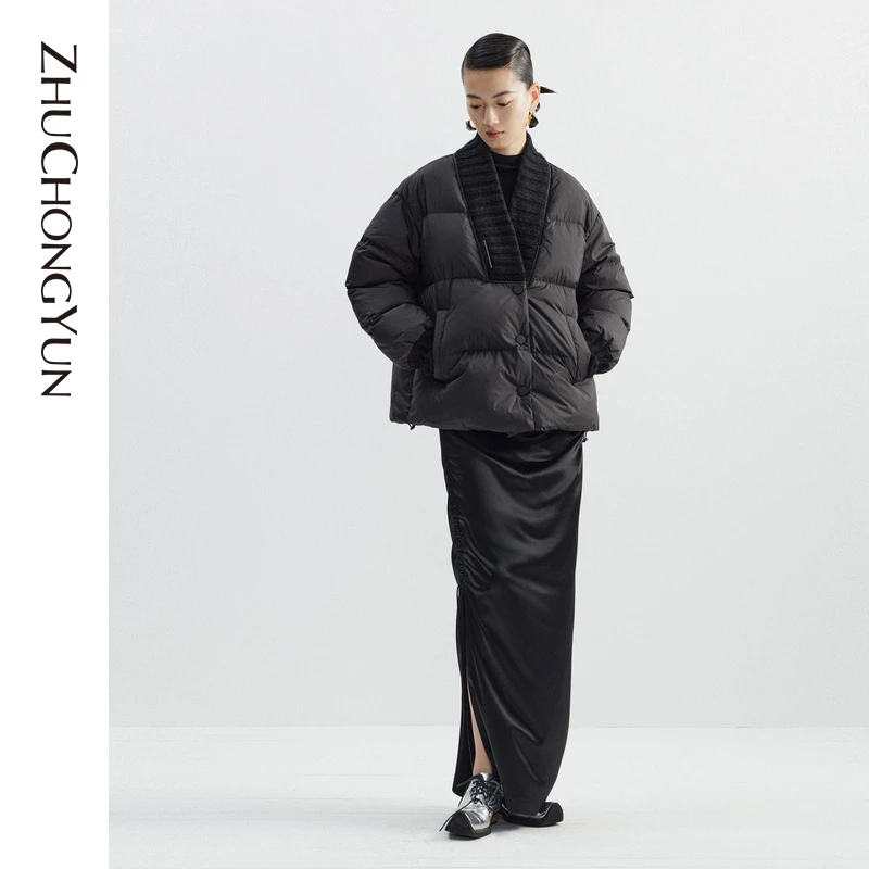 【新中式羽绒】ZHUCHONGYUN2023秋新款玄墨罗纹拼领外套C1DE3415Y