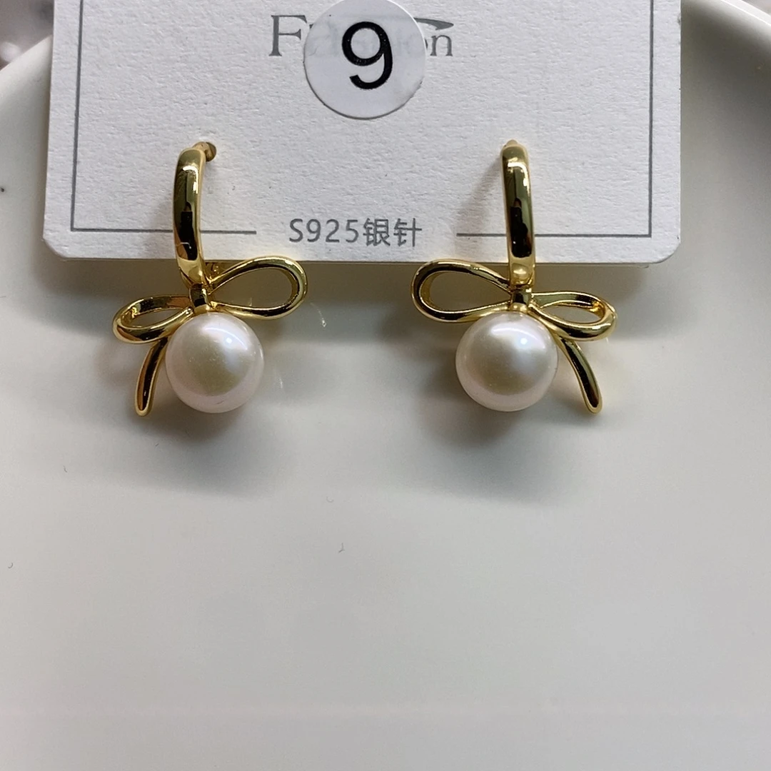 淡水珍珠耳饰合金