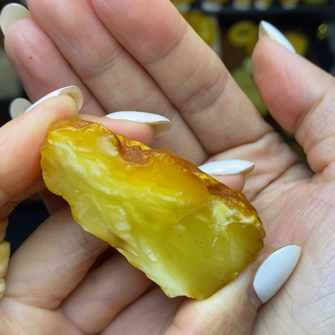 未镶嵌定制蜜蜡胖