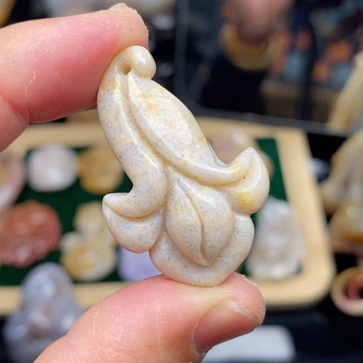 硅化珊瑚（珊瑚玉）手镯未镶嵌