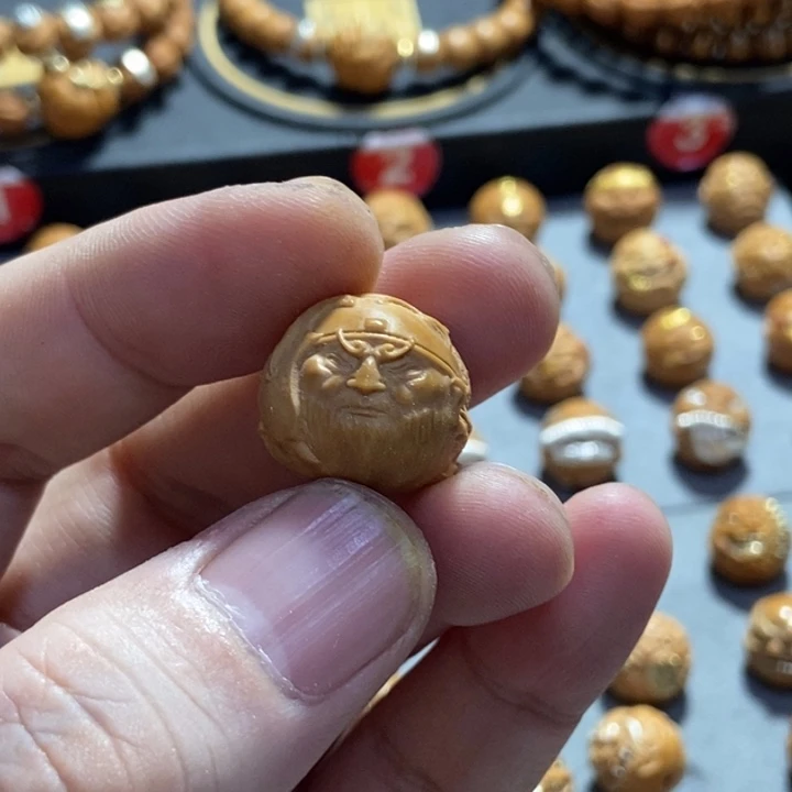 把件猴头核桃封口