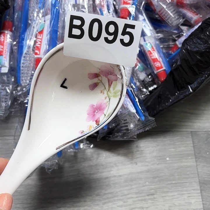 紫砂～～～～～…………………