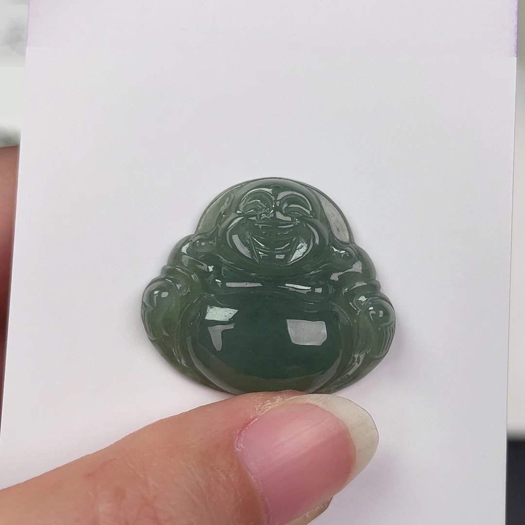 翡翠未镶嵌颈饰佛公（包容心）