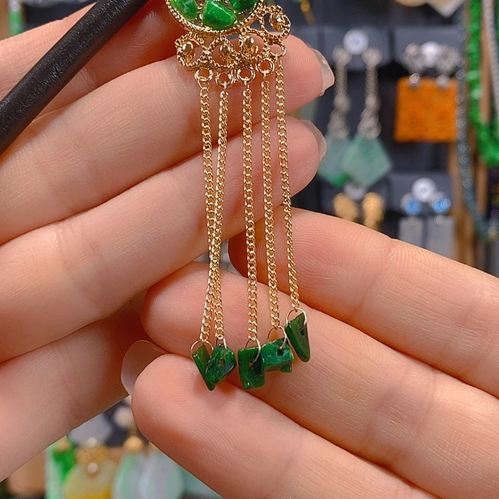 翡翠未镶嵌耳饰翡翠