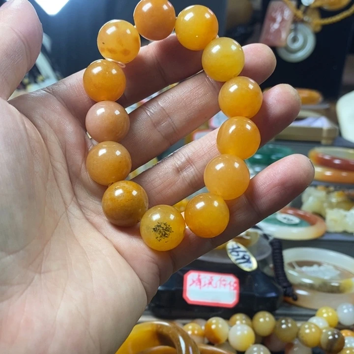 石英质玉（黄龙玉）未镶嵌手链