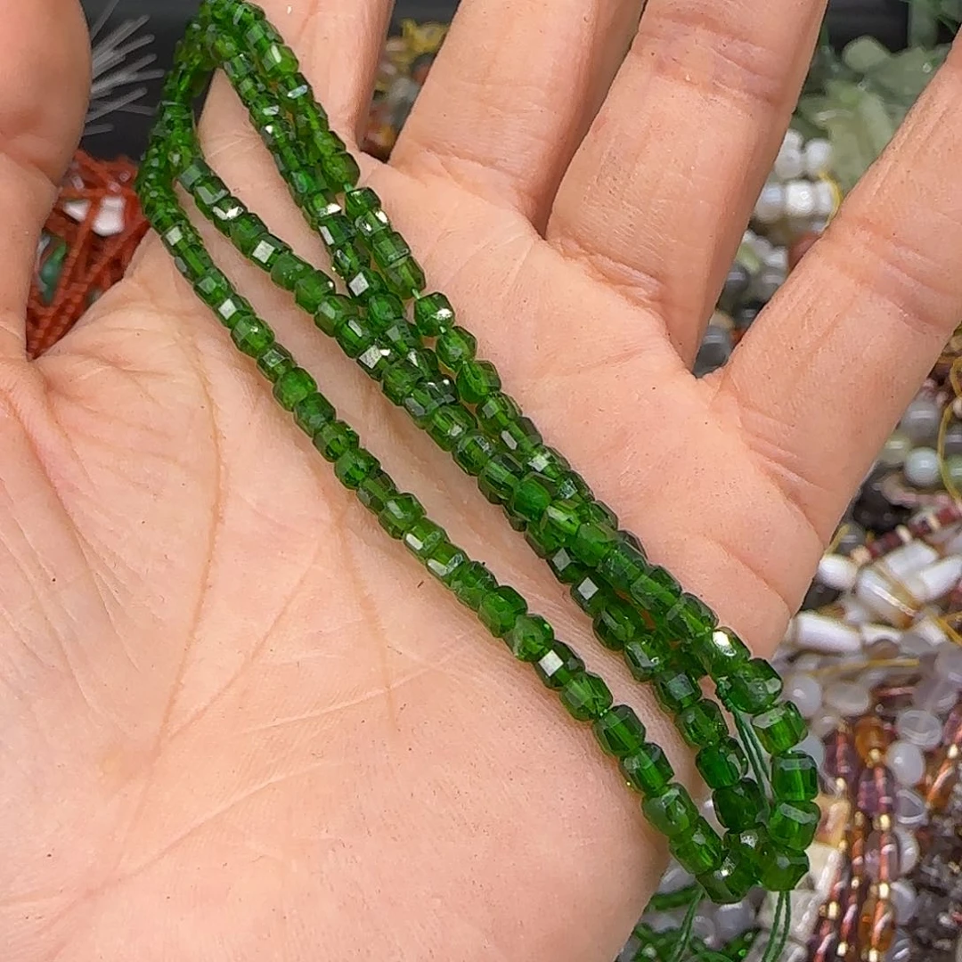 玛瑙/玉髓合金珠宝半成品E***7拍两99发一条