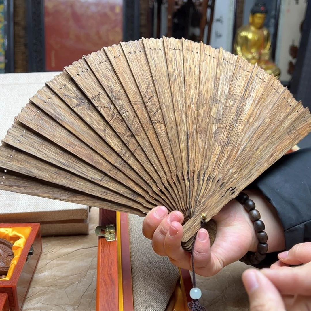 大叶紫檀（黑酸枝木类）