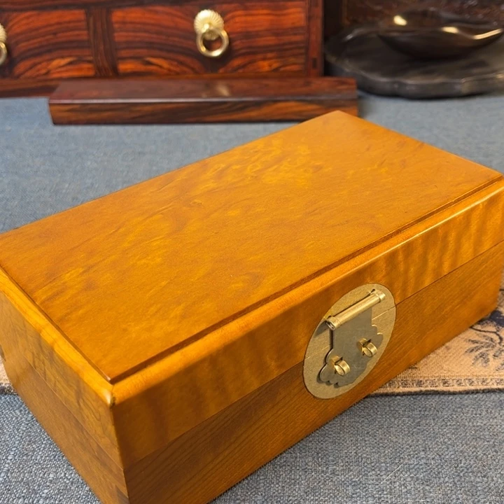 贡木金丝楠首饰盒