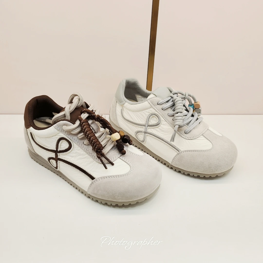 花花家女鞋实体店真皮5155-13平底德训鞋圆头丑萌鞋软底百搭板鞋