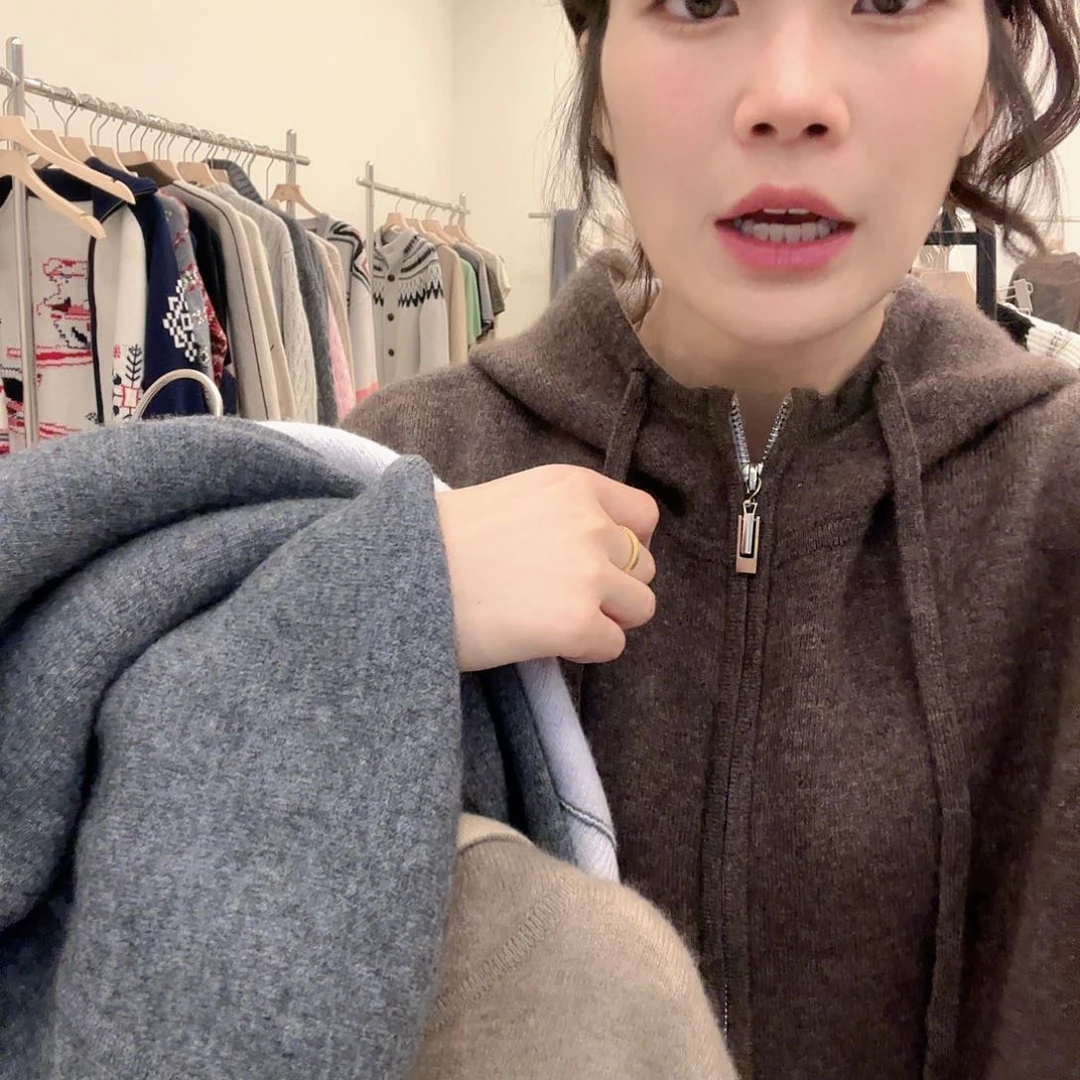 三色空气层帽衫moro超软