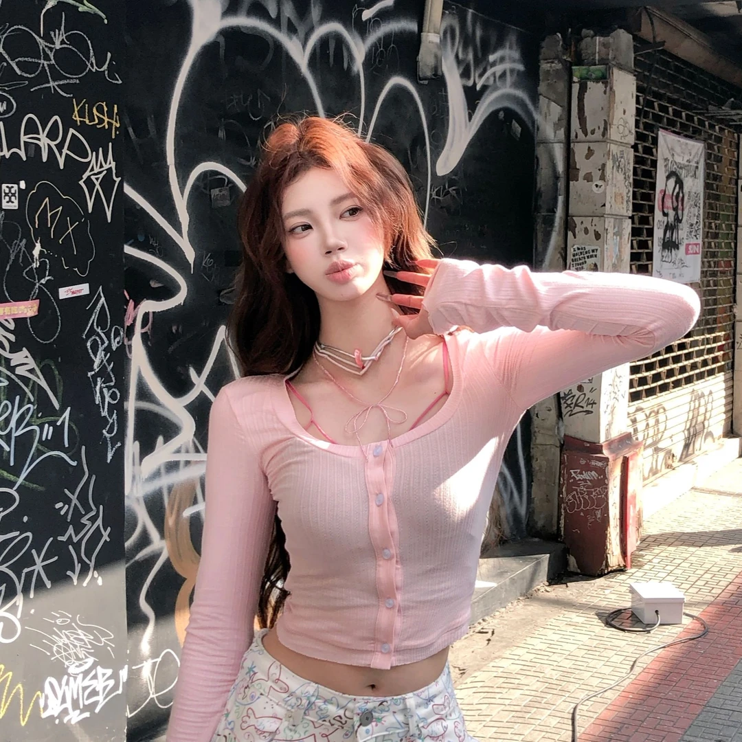 XIAOXIN【春日樱园】时尚新款显瘦修身长袖上衣LWJ25A1T178