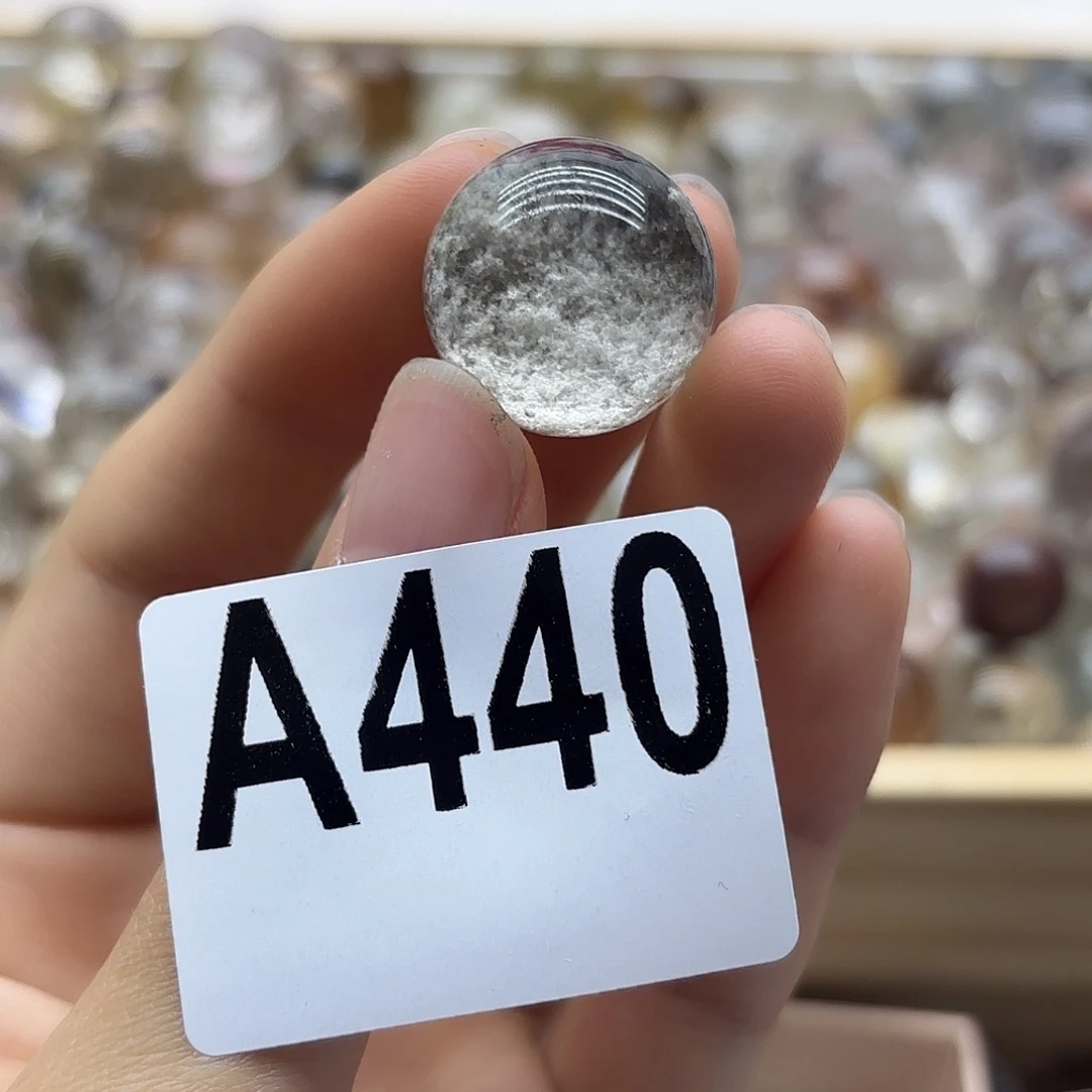 雯***雯水晶未镶嵌珠宝半成品440
