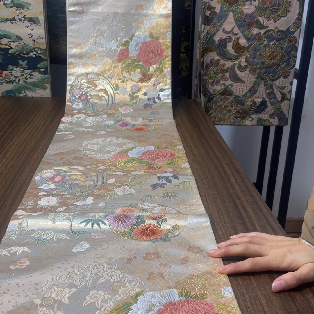 织绣9 唐锦西阵织桌旗