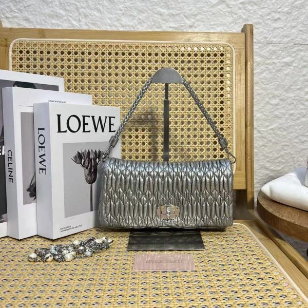 谬谬/95新/包包/250525EV0023/C17414704195