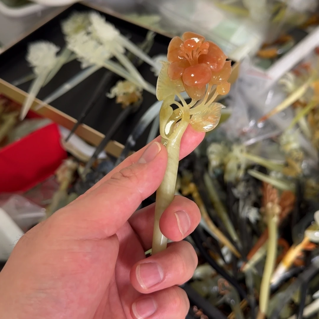 岫玉发饰未镶嵌娟*