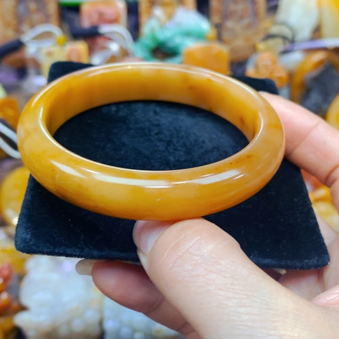 未镶嵌石英质玉（黄龙玉）吊坠(不含链)