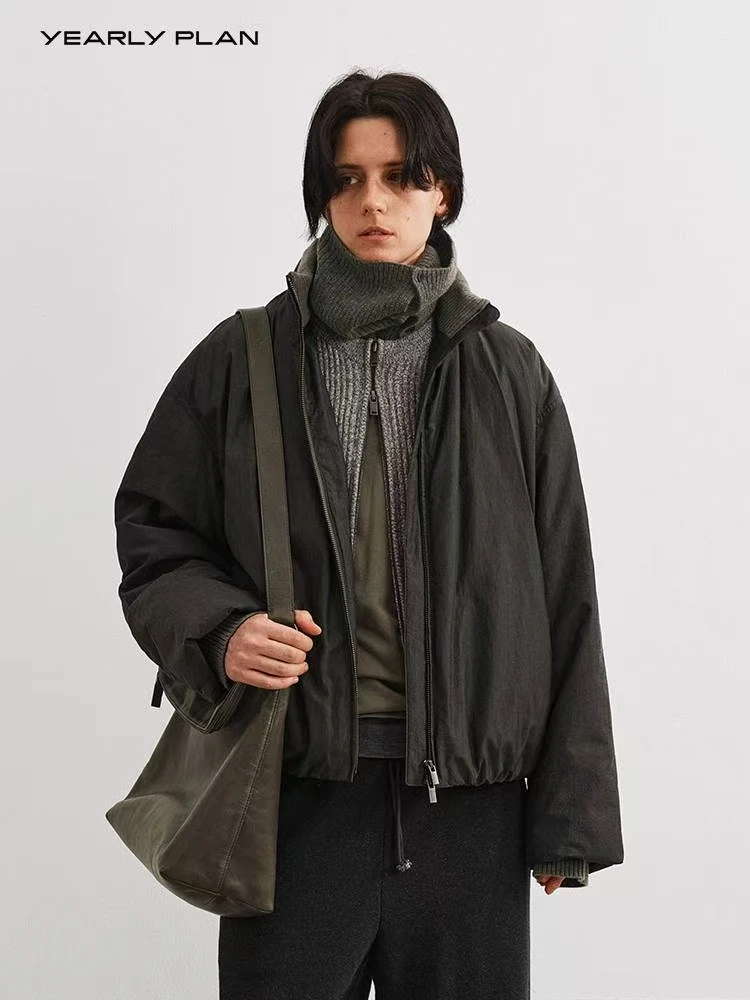 YEARLY PLAN 2025冬季O型设计感百搭宽松舒适羽绒衣2959不退换