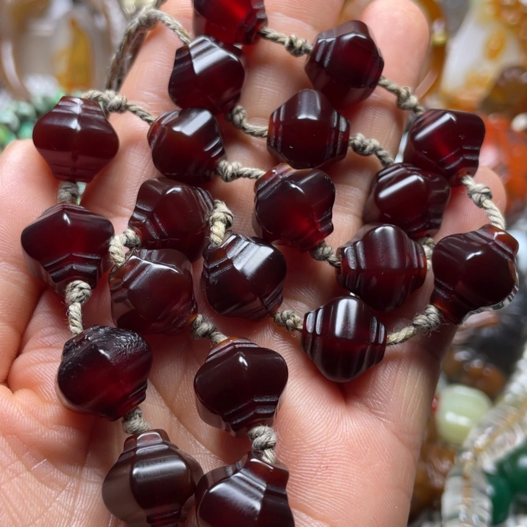 玛瑙/玉髓未镶嵌颈饰