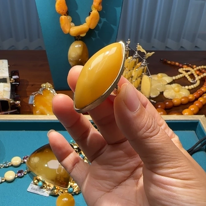 琥珀未镶嵌手链波兰设计款琥珀蜜蜡