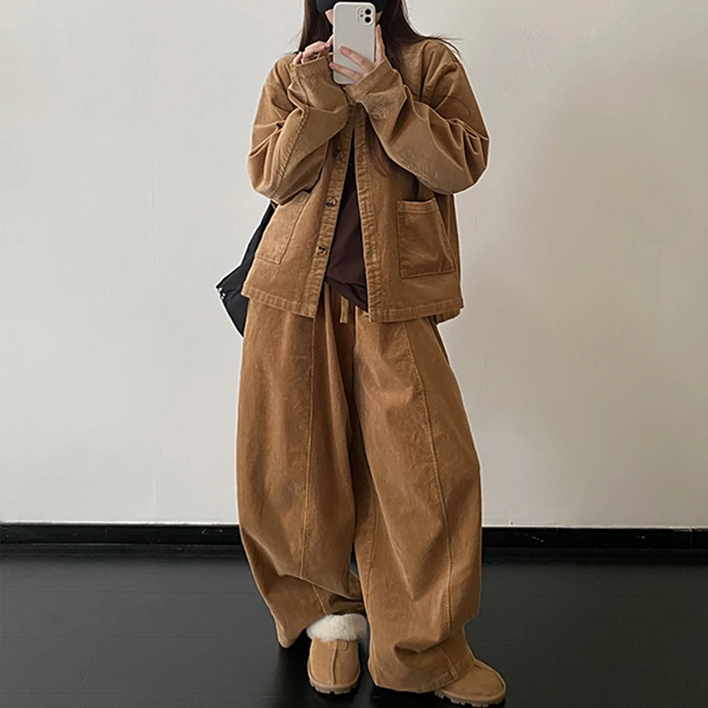 2025秋季新款焦糖灯芯绒宽松圆领外套休闲松紧腰阔腿裤显瘦套装女