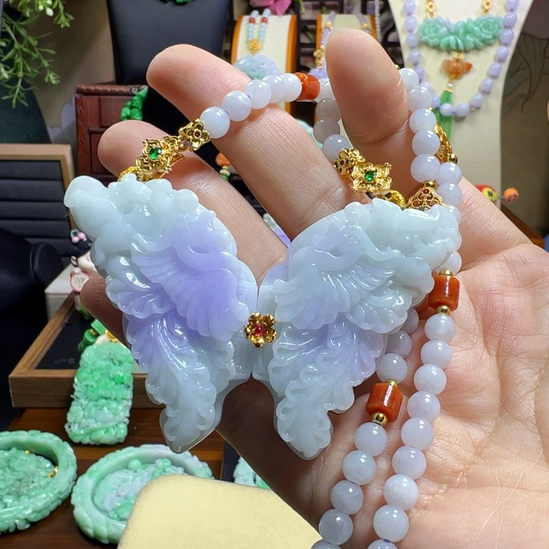翡翠未镶嵌毛衣链紫蝴蝶