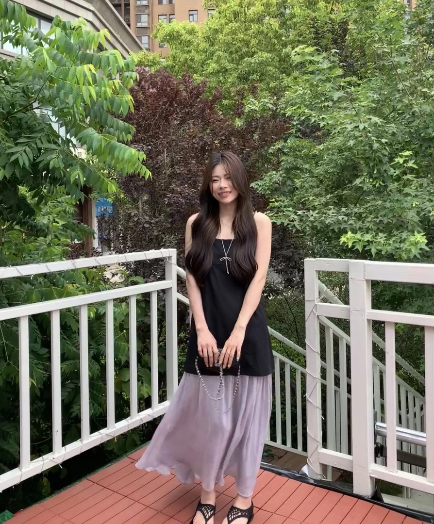 『李木木』夏款上新~~莱赛尔吊带上衣百搭不挑人  87660