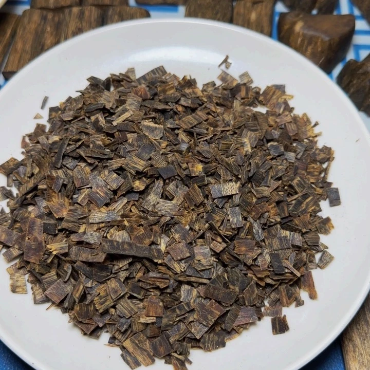 松木荼****b手工艺雕塑根雕木方板材103克