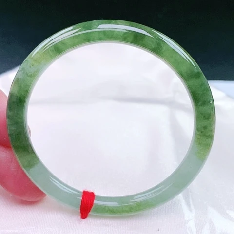 翡翠手镯（圆镯）未镶嵌29号