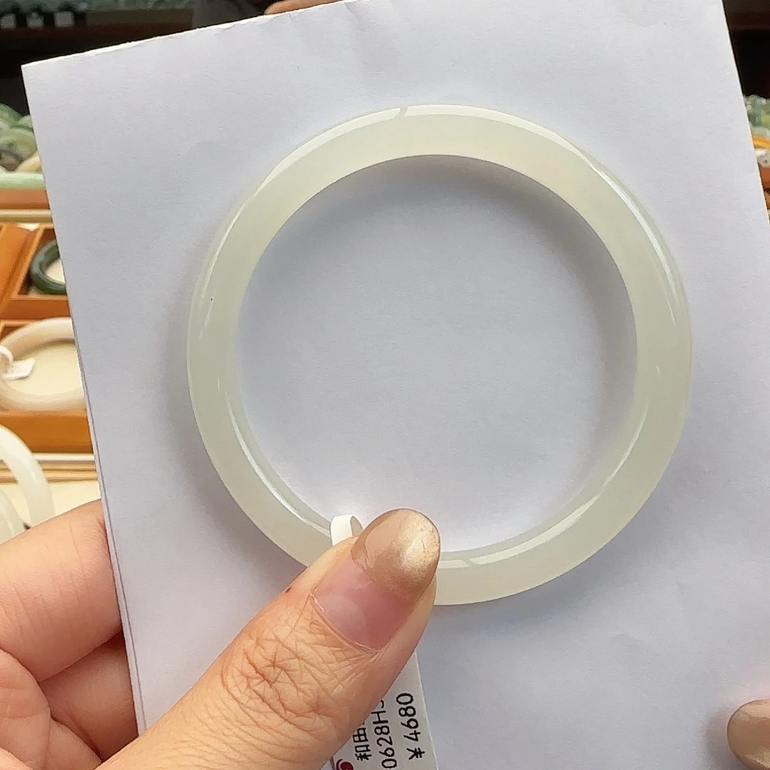 和田玉未镶嵌手镯冰胶 荔枝白 圆条57-58福利