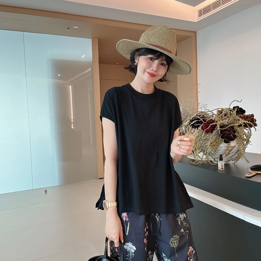 夏季宽松显瘦百搭圆领独特设计感慵懒松弛短袖T恤